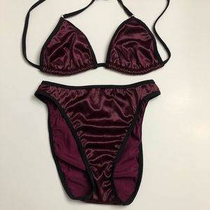 Mossimo Burgandy bikini